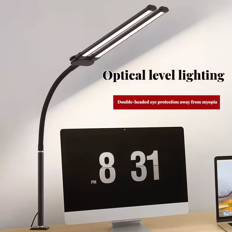Lampada da scrivania a LED USB - Office Furniture Brand recensione e prezzo